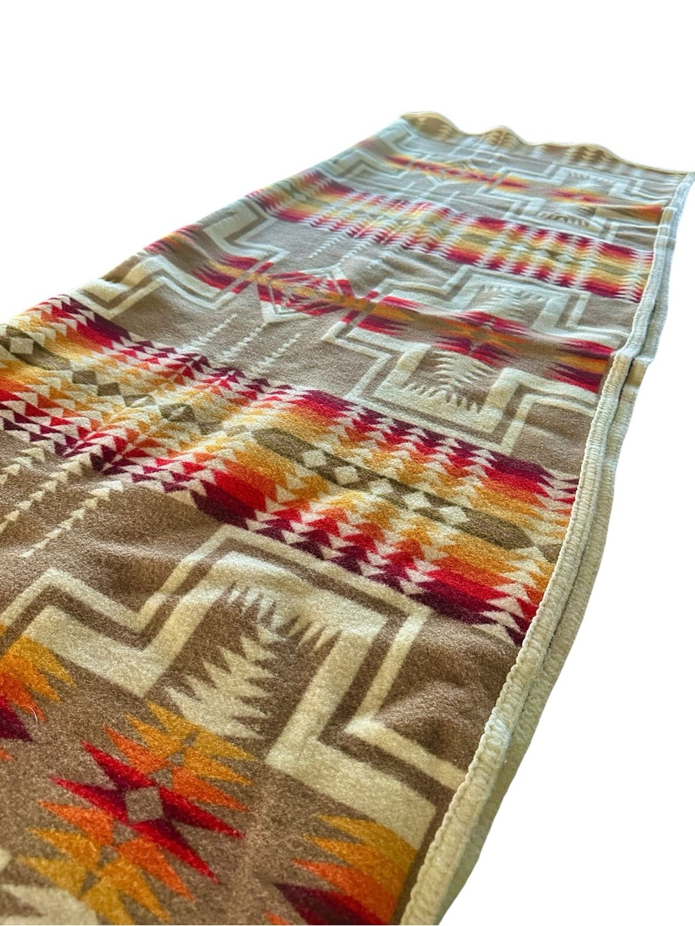 Pendleton Beaver State Wool Throw Blanket Cozy Southwestern Pattern 50” x 70” - Picture 2 of 16